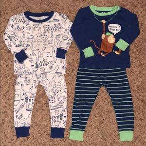 Carter’s pajamas bundle